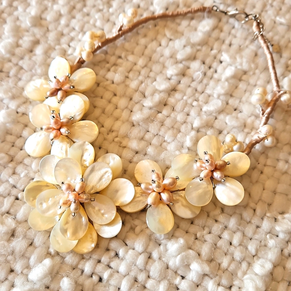 Pearl & Mother of Pearl Flower Collar Necklace
